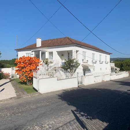 Casa Das Uveiras Pacos de Ferreira Exteriör bild